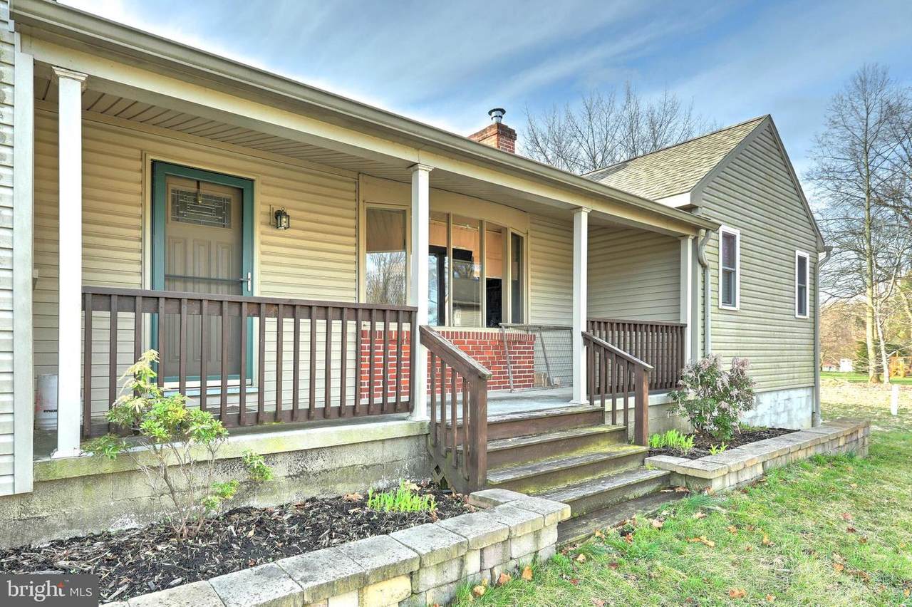 538 Lake Meade Drive - Photo 1