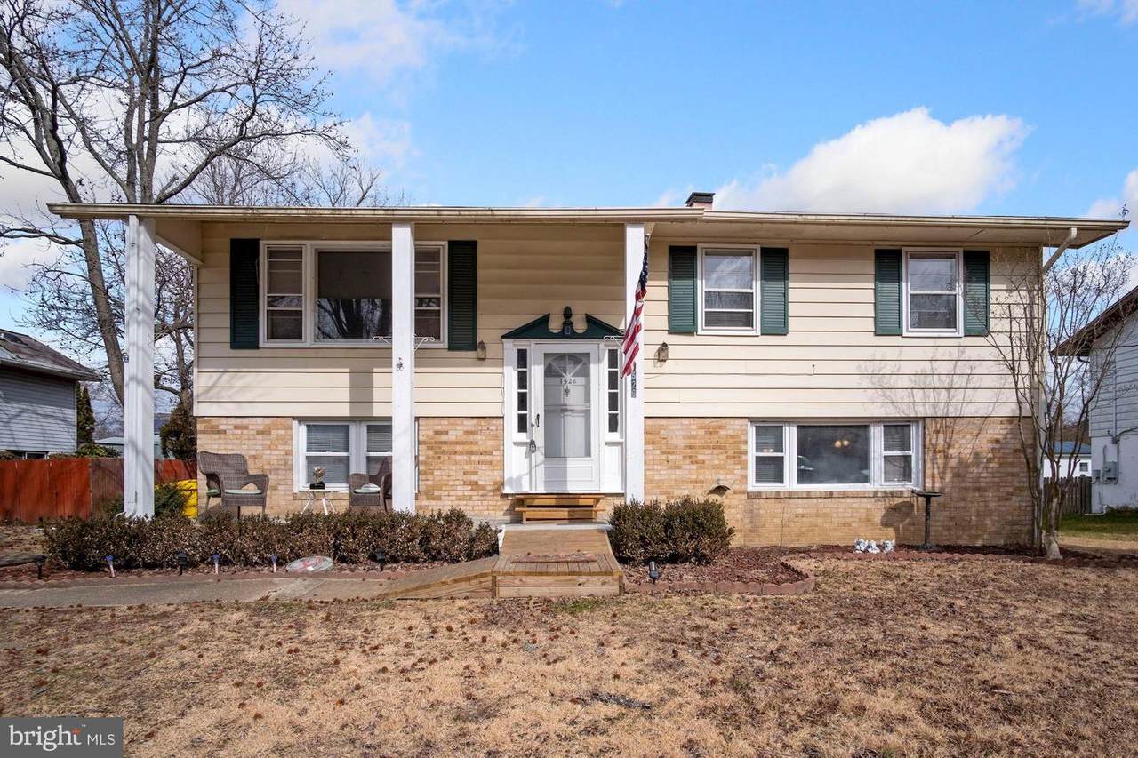 1526 Warfield Road - Photo 1
