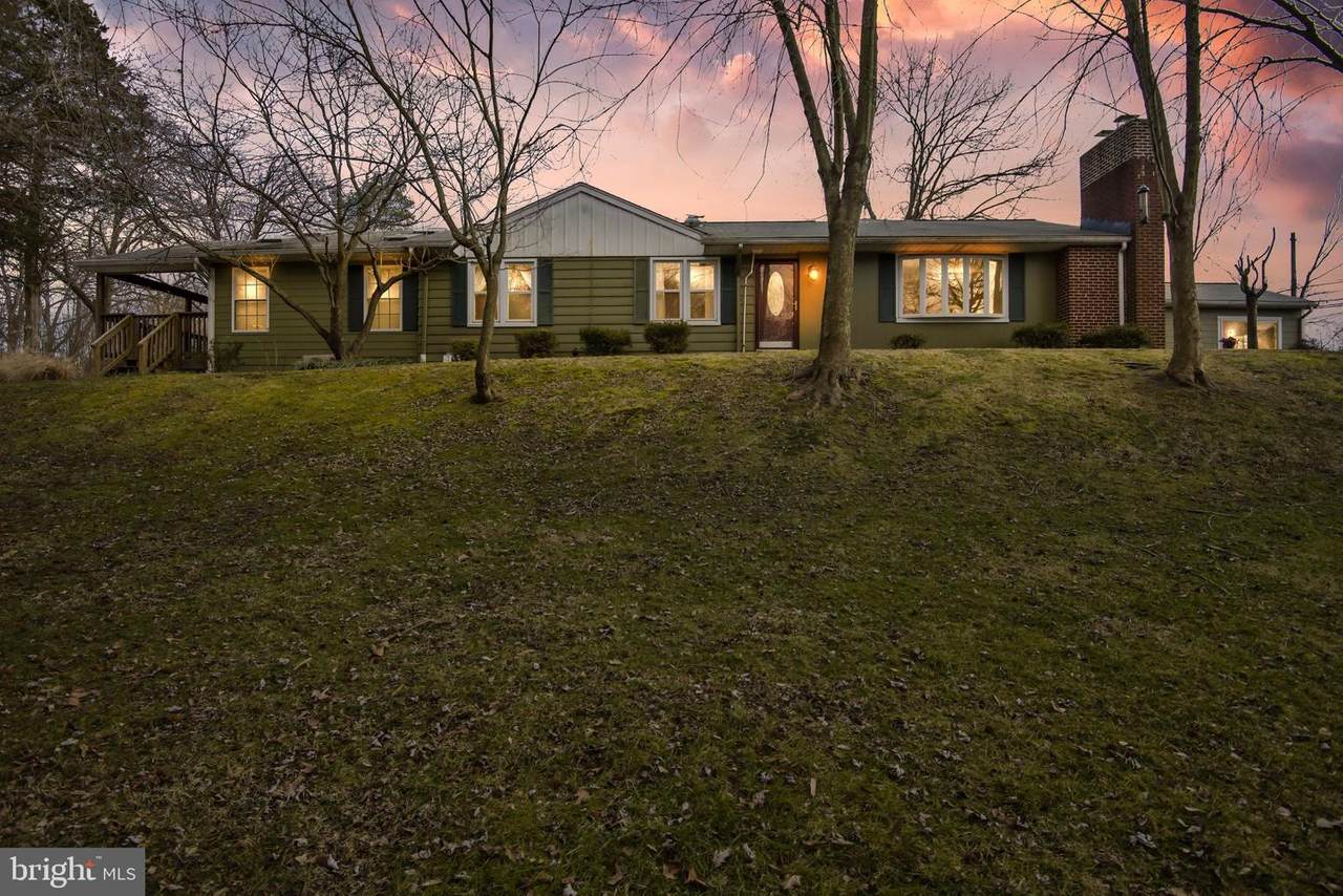 4302 Chapel Road - Photo 1