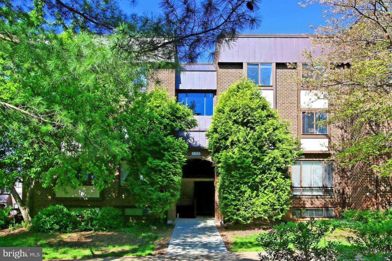 126 Roberts Lane - Photo 1