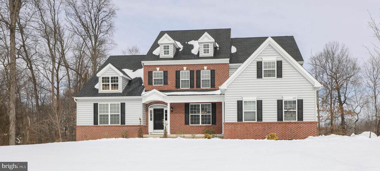 529 Sussex Court - Photo 1