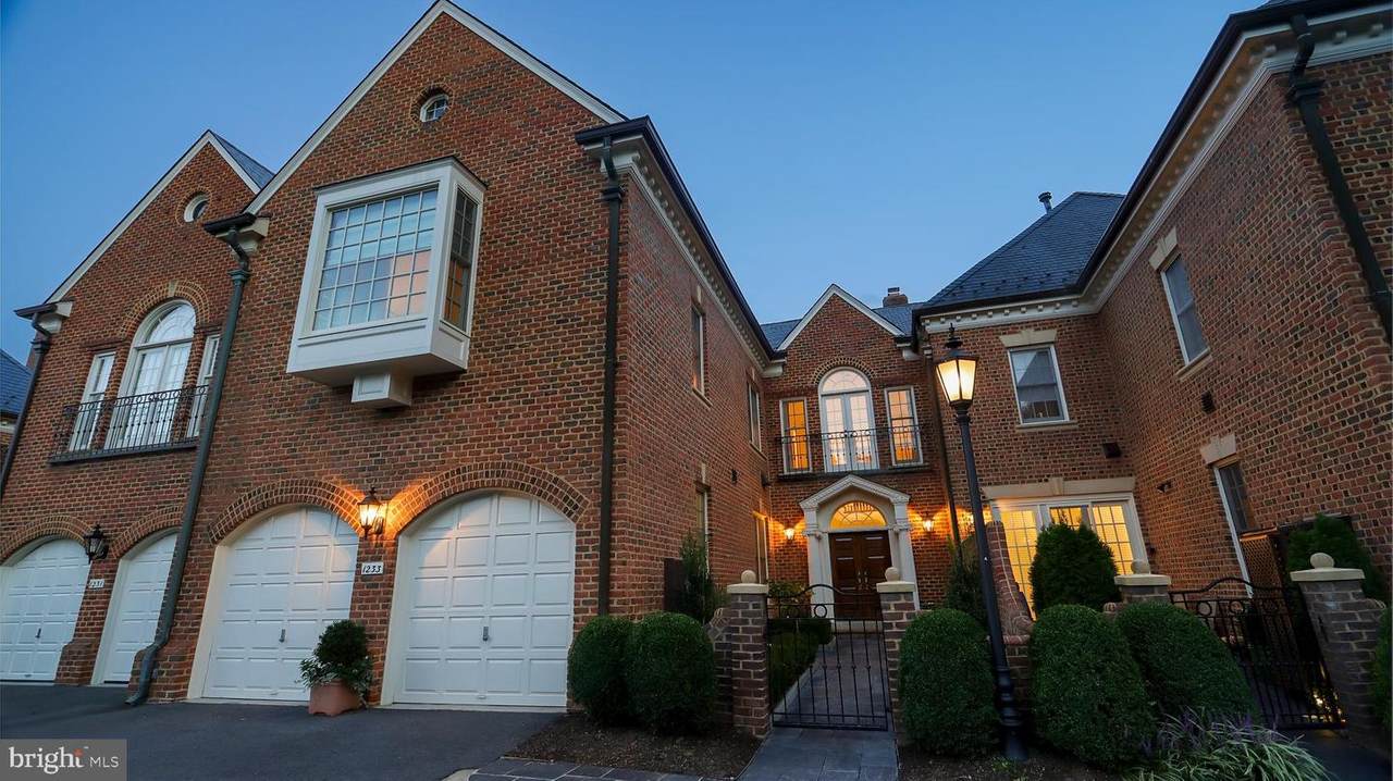1233 Stuart Robeson Drive - Photo 1
