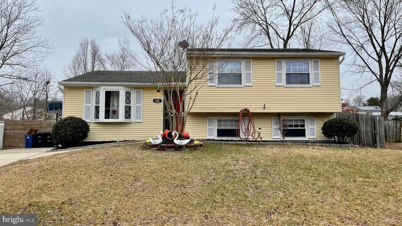 302 Beech Street - Photo 1