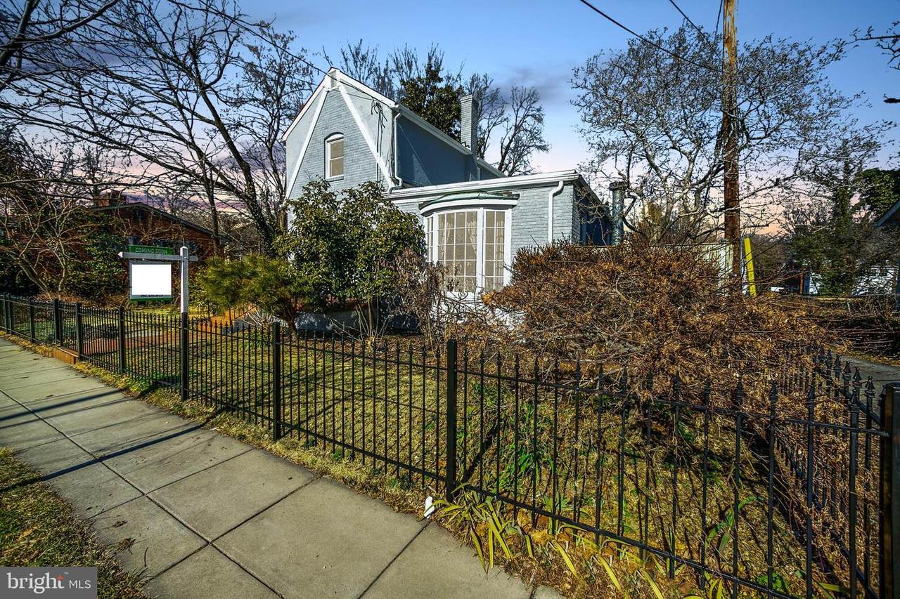 1418 Jackson Street - Photo 1