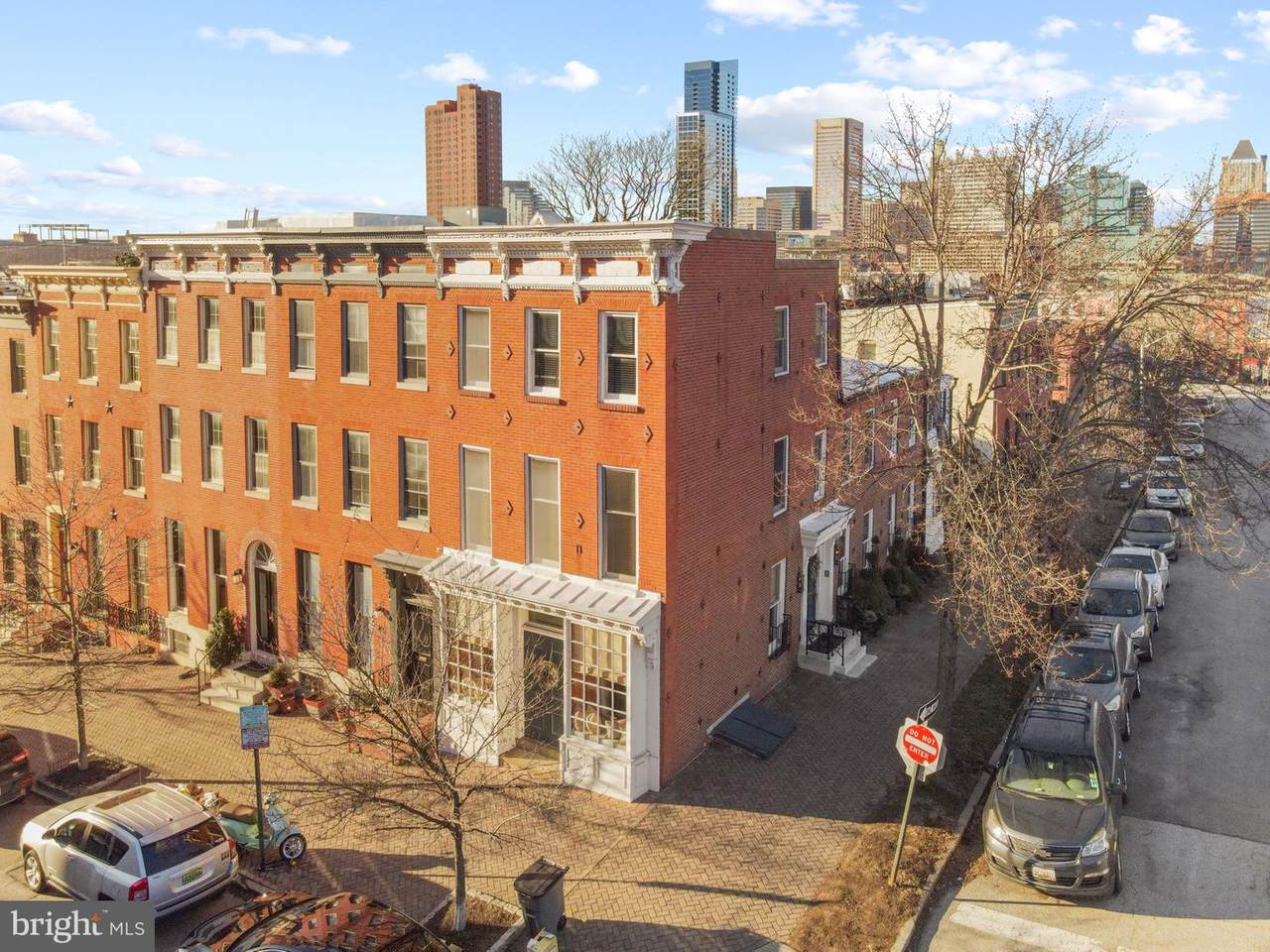 228 Warren Avenue - Photo 1