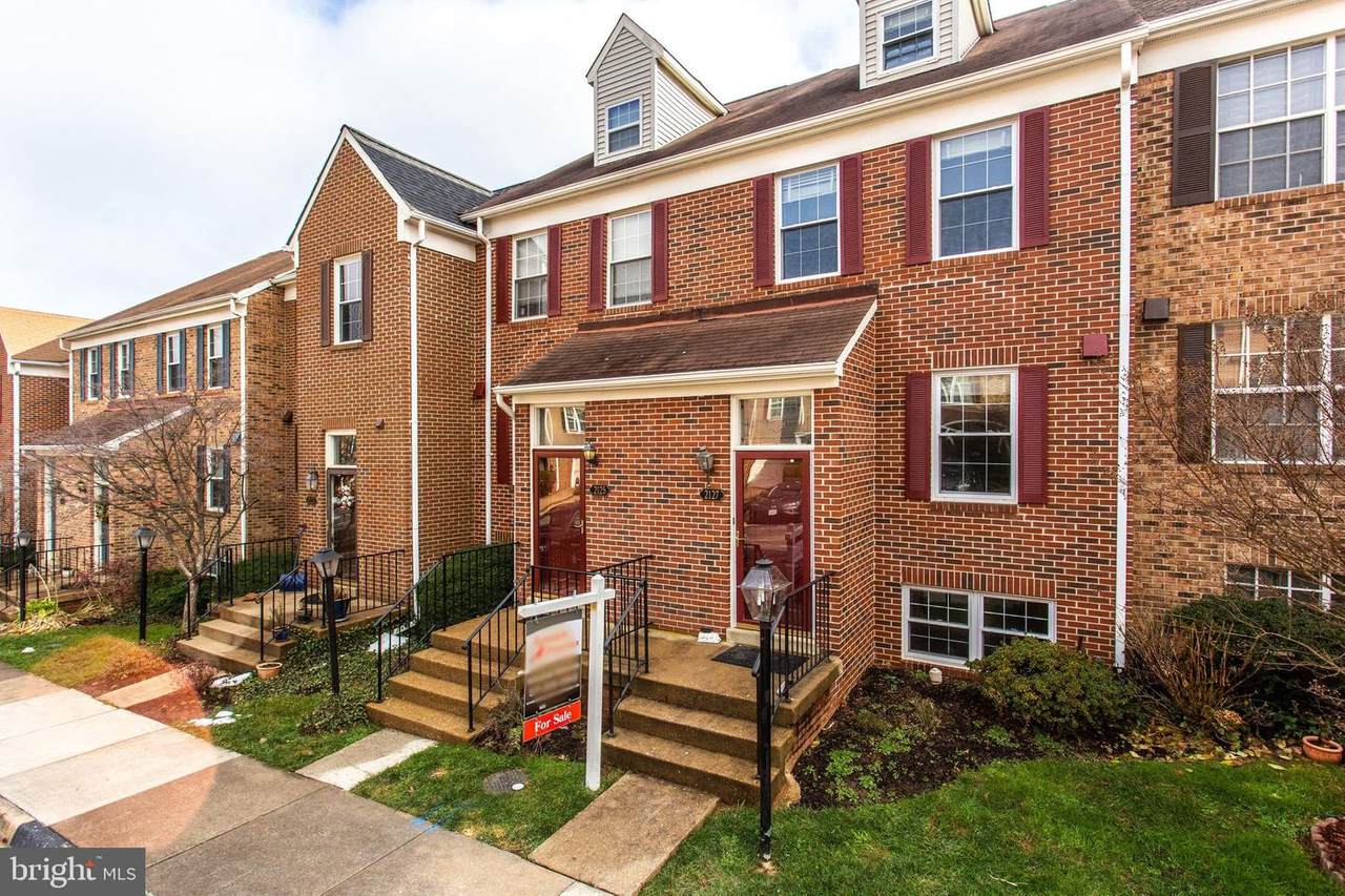 2127 Dominion Heights Court - Photo 1