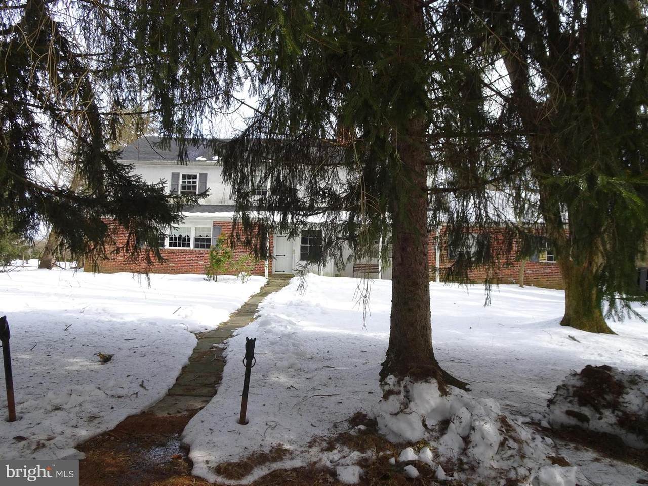1015 Gypsy Hill - Photo 1