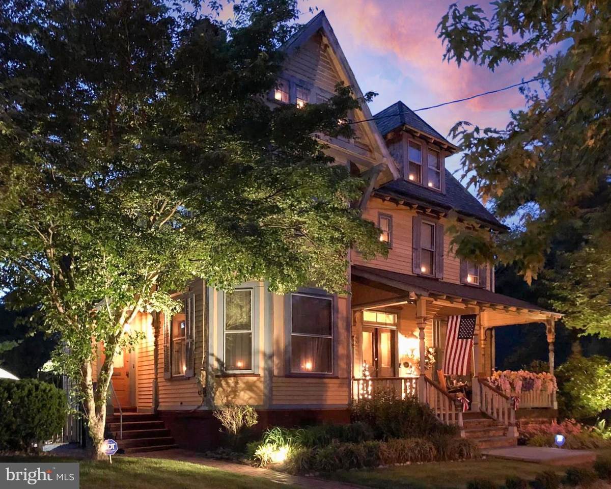 45 Garden Street - Photo 1