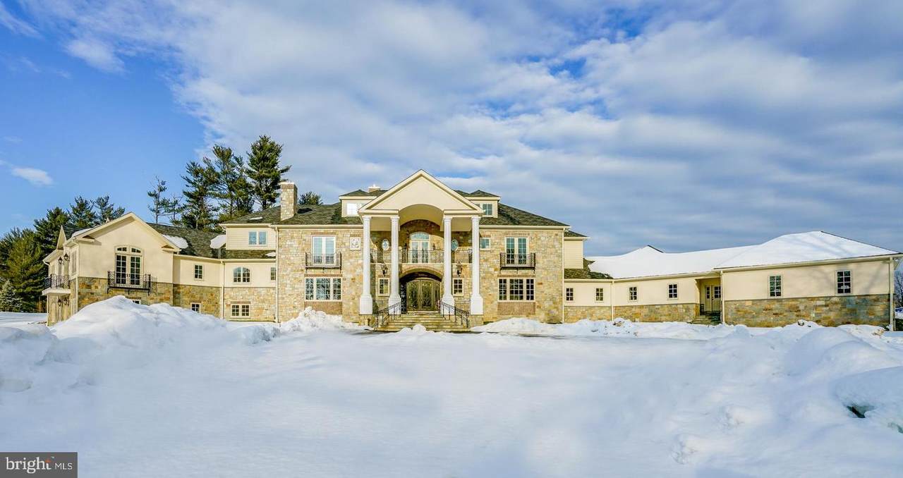 209 Stenton Avenue - Photo 1