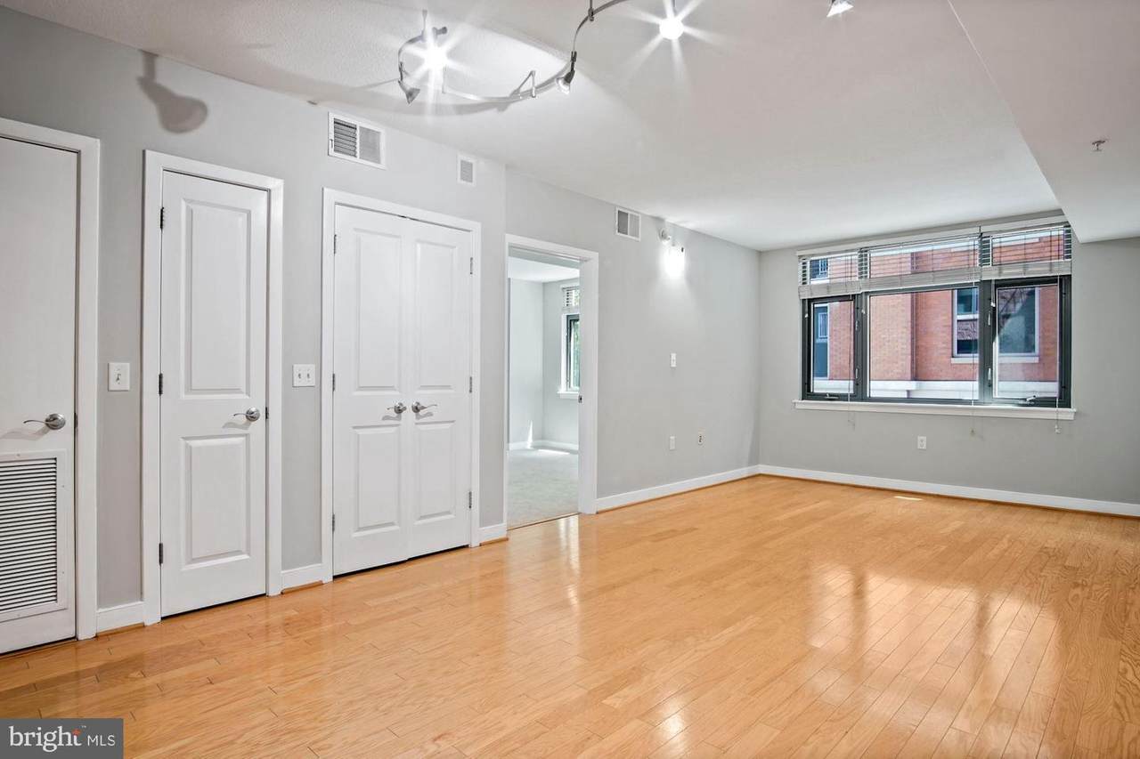 1117 10TH Street - Photo 1