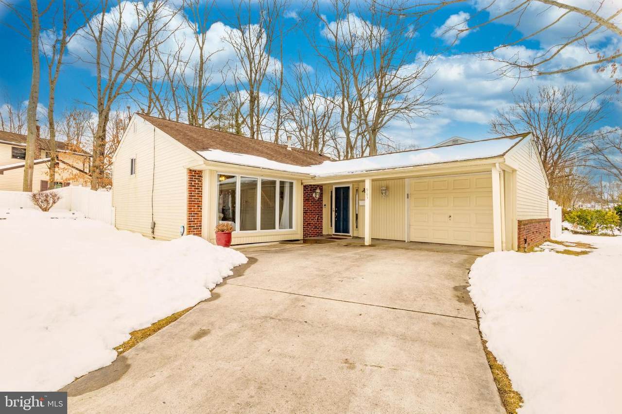 905 Coach Road - Photo 1