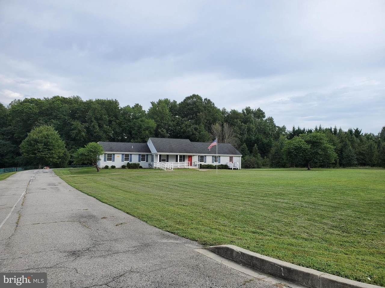 2350 Hamilton Road - Photo 1