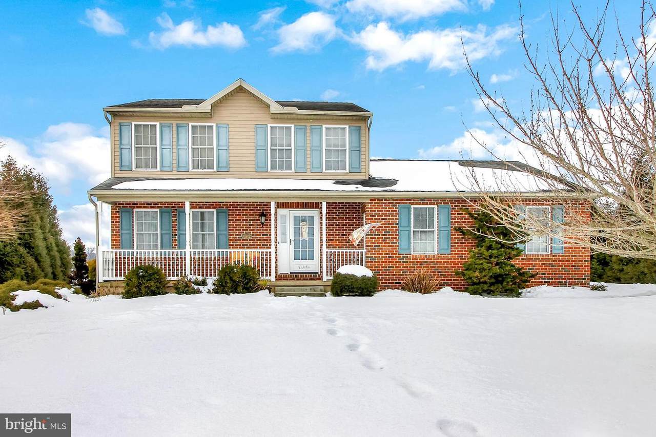 6842 Pleasantview Drive - Photo 1