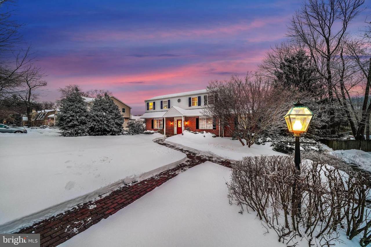 23 Scarlet Oak Drive - Photo 1