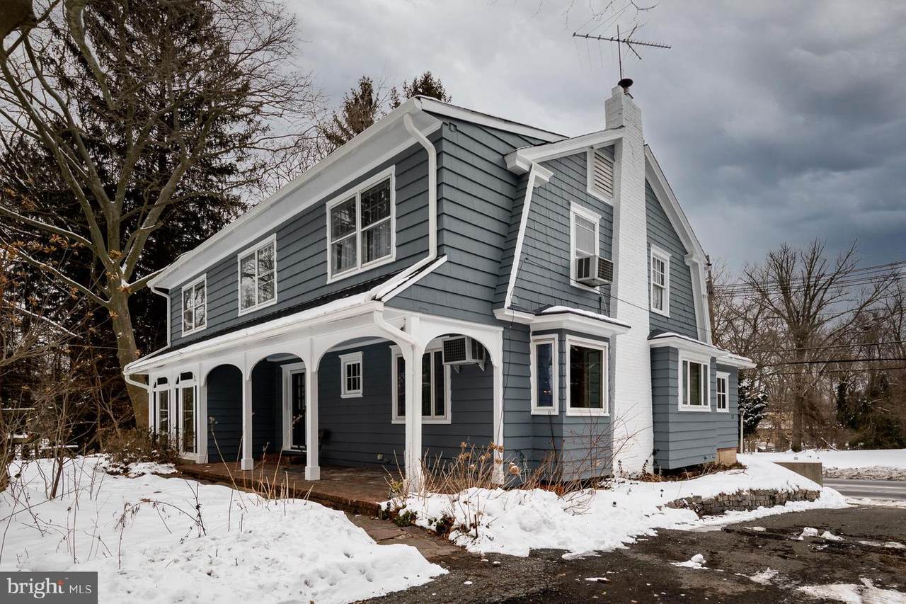 37 Eggerts Crossing Road - Photo 1