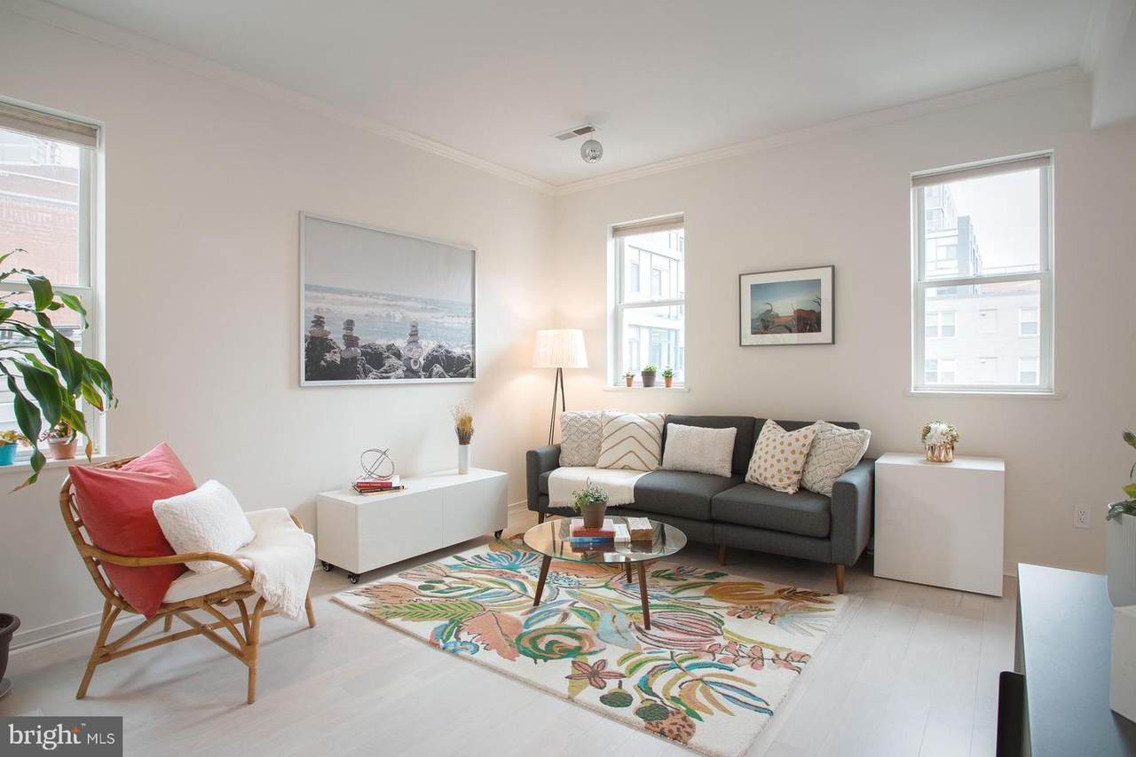 2114 N Street - Photo 1