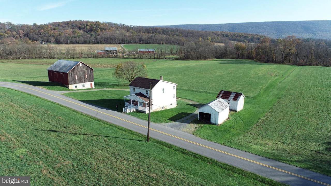 806 Deerville Road - Photo 1