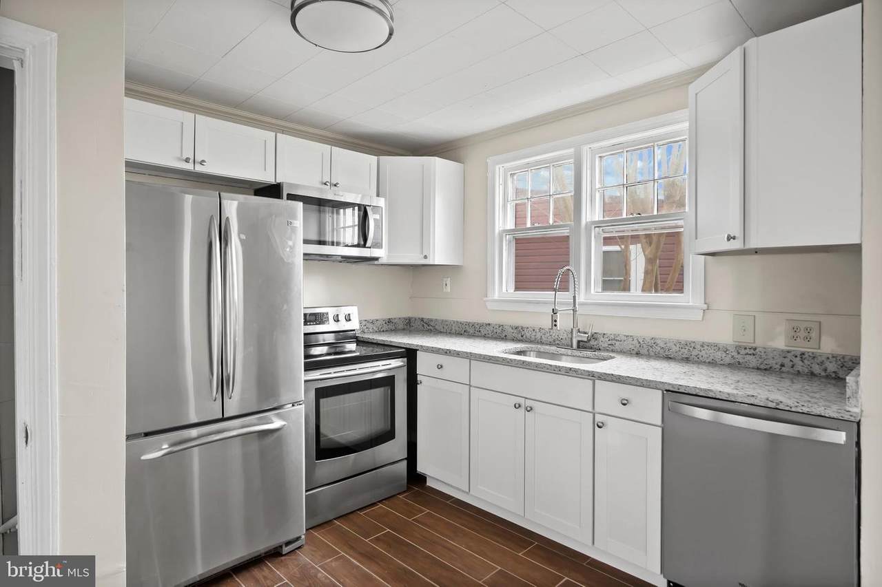 13209 Main Avenue - Photo 1