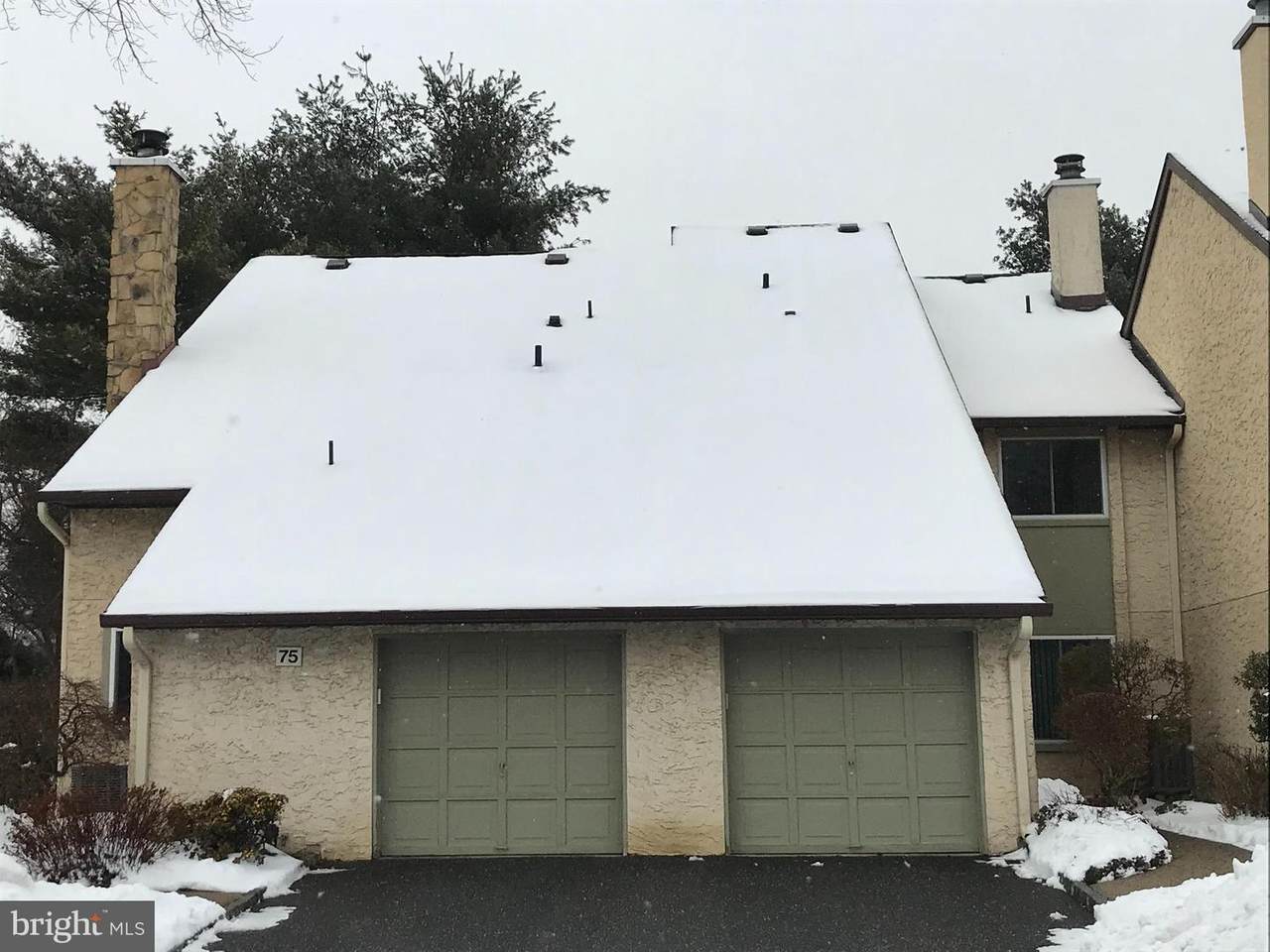 73 Tennyson Drive - Photo 1
