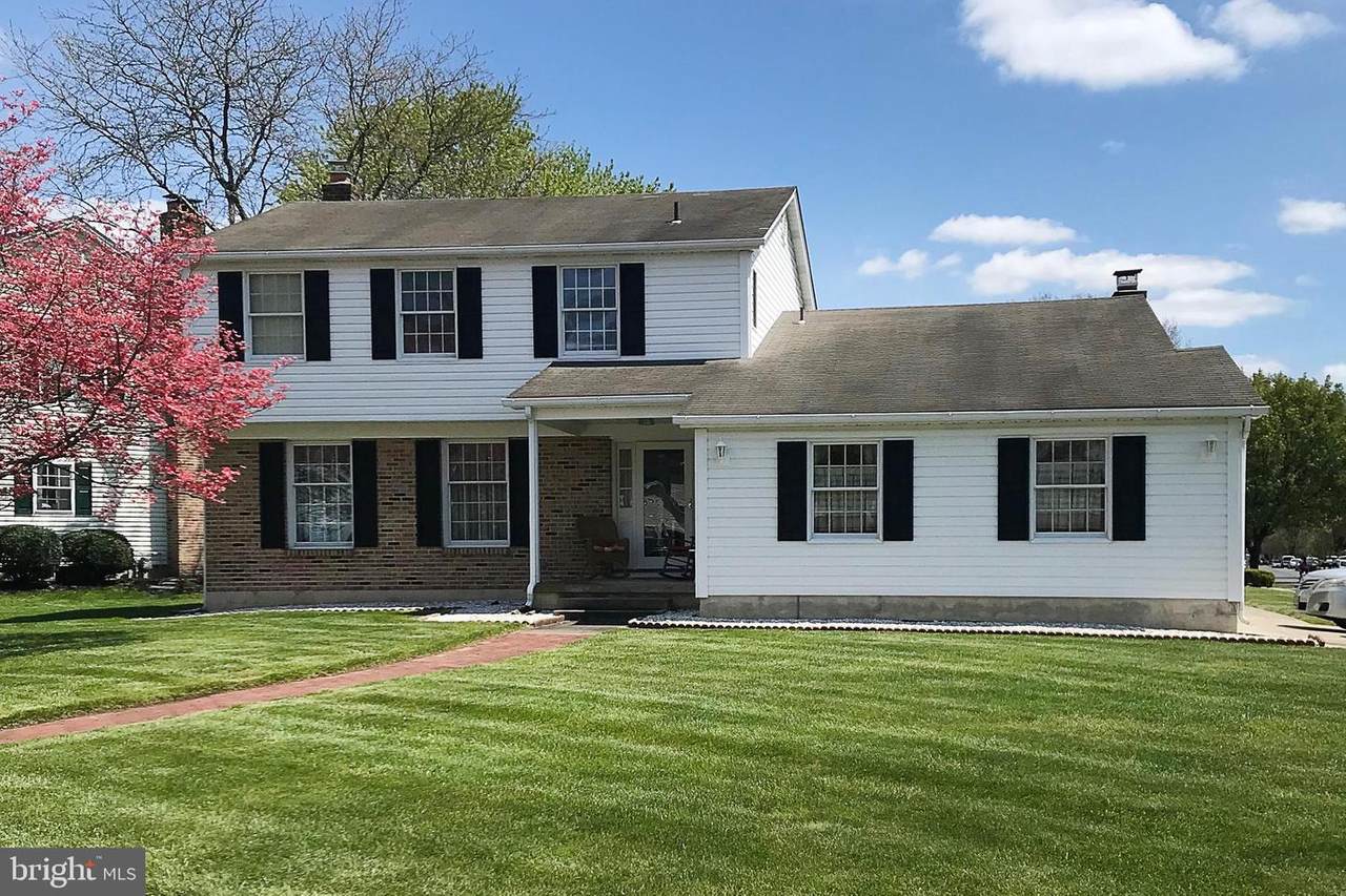 616 Chatham Road - Photo 1
