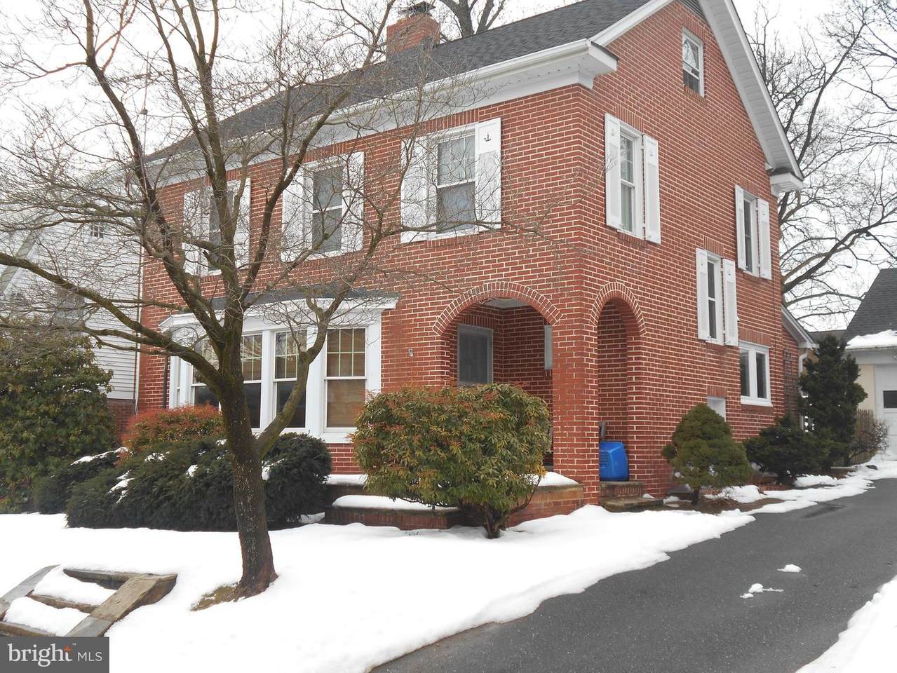 83 Green Street - Photo 1