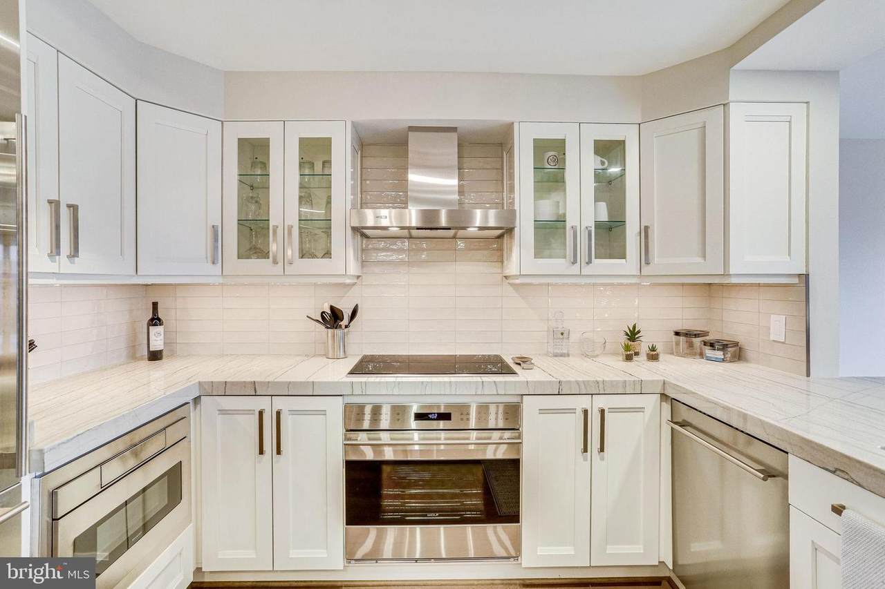 1080 Wisconsin Avenue - Photo 1