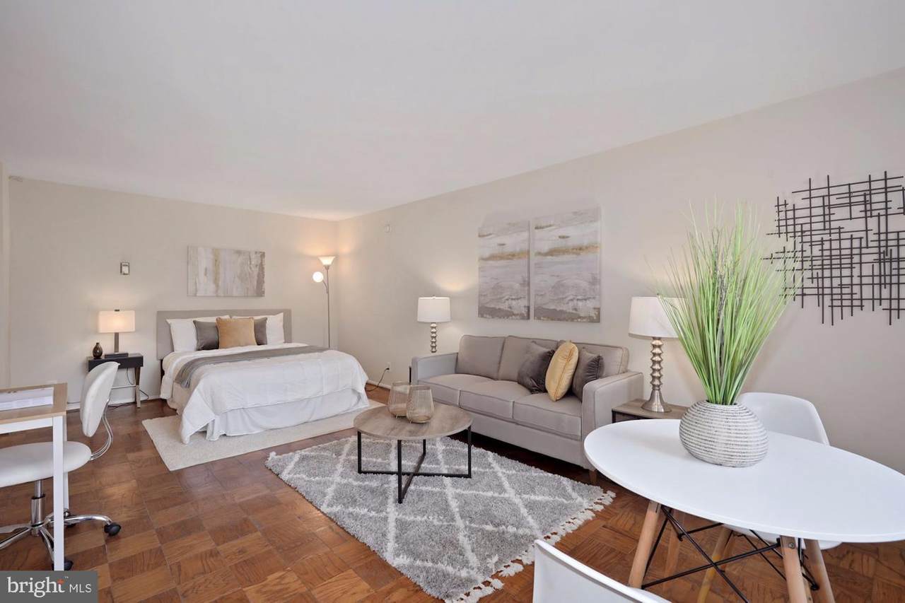 1420 N Street - Photo 1