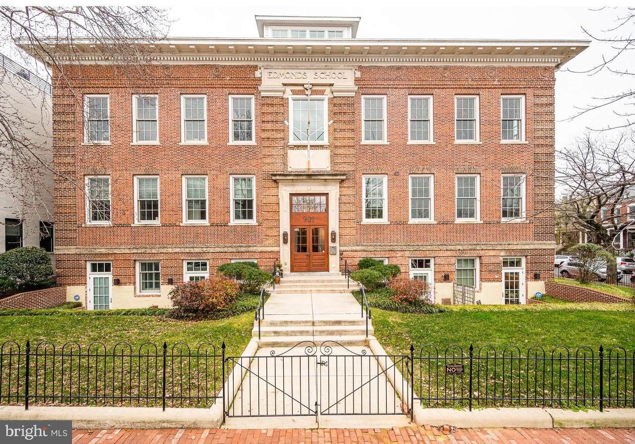 901 D Street - Photo 1