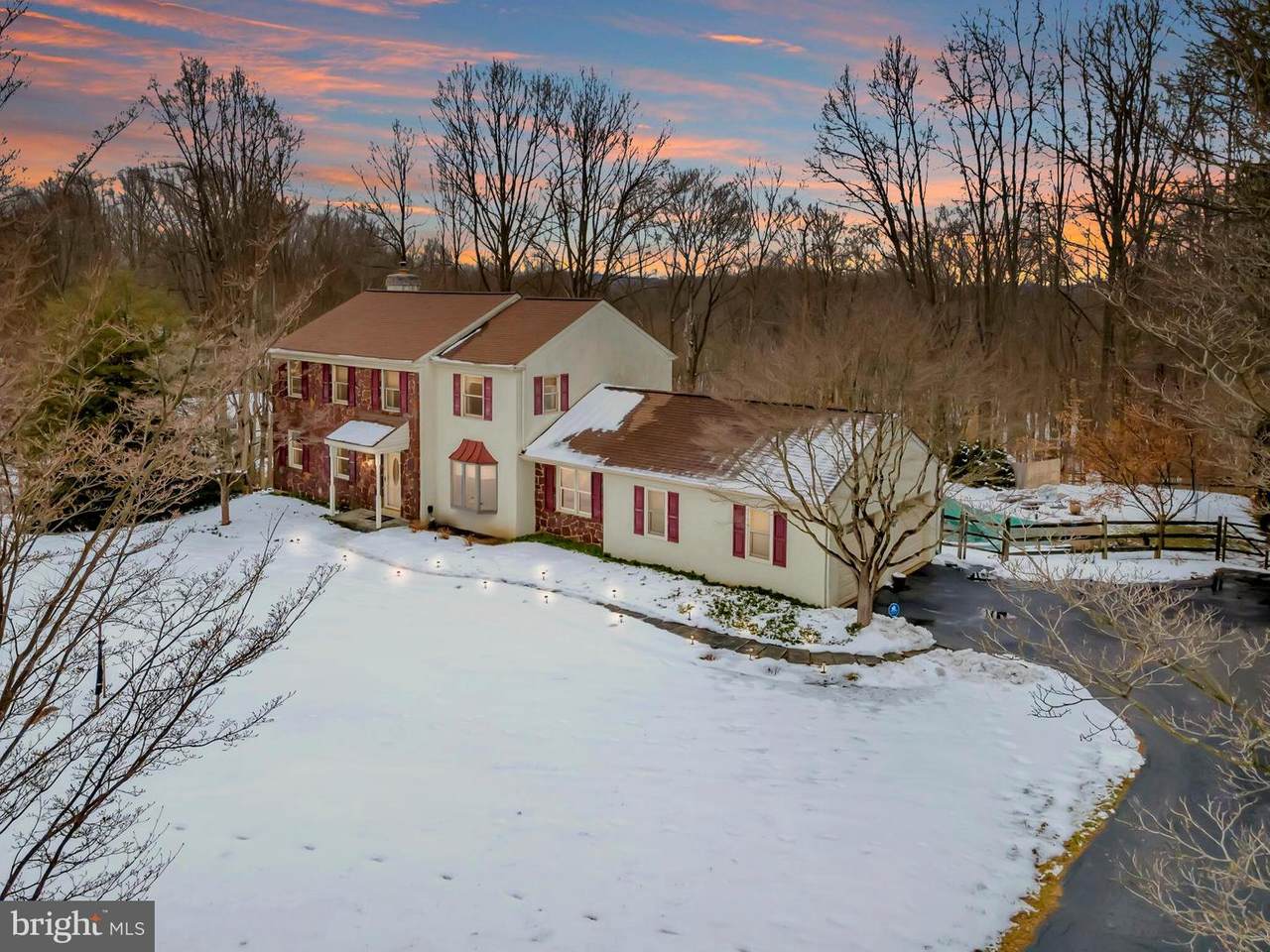 845 Pheasant Run Road - Photo 1