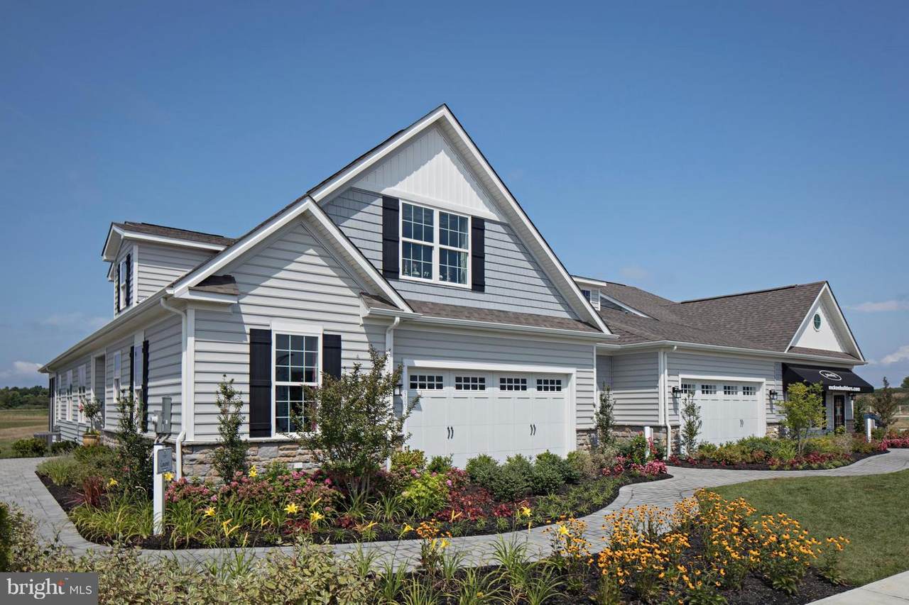 907 Moorings Circle - Photo 1