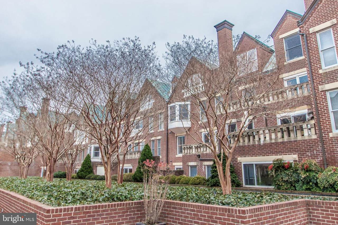 115 Lee Street - Photo 1