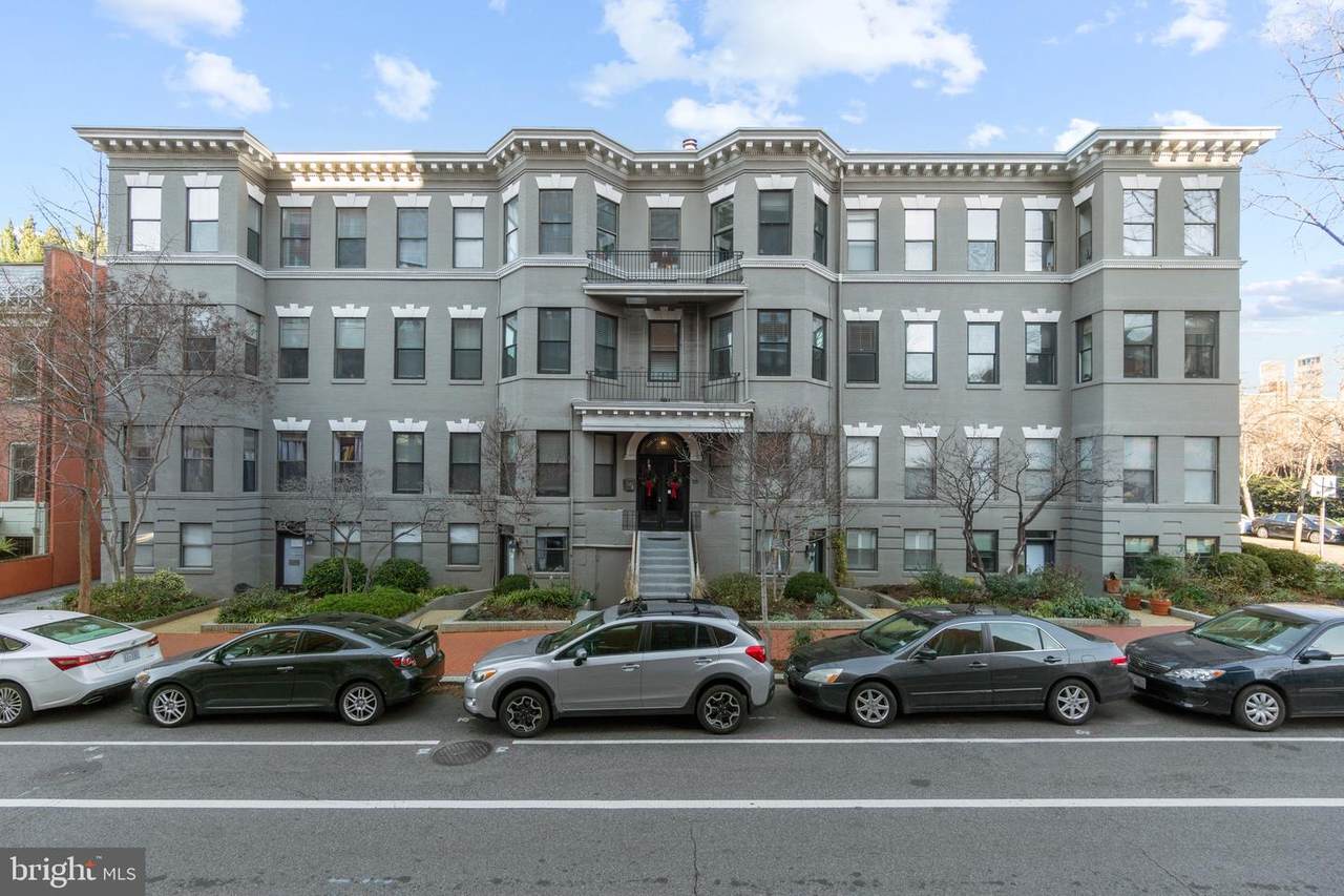 2101 N Street - Photo 1