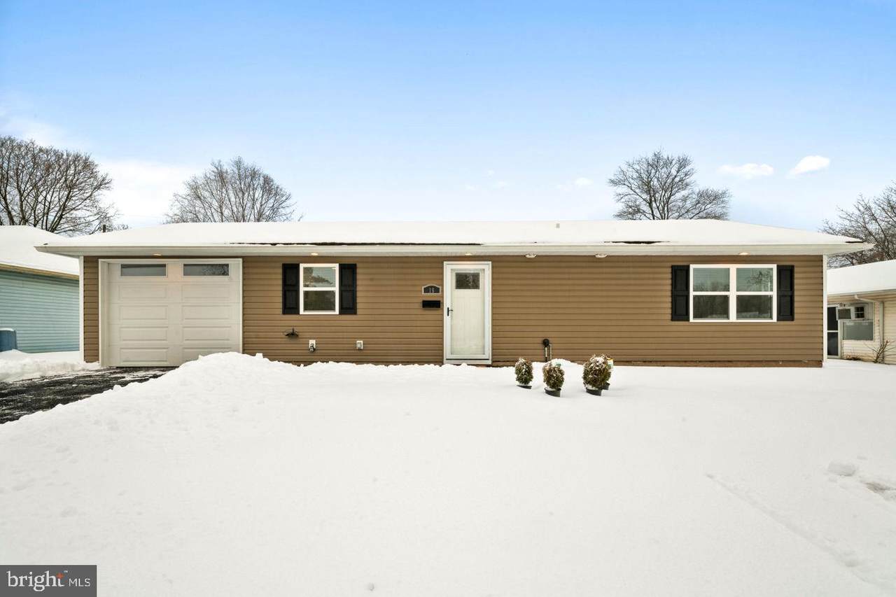 16 Sunset Lane - Photo 1