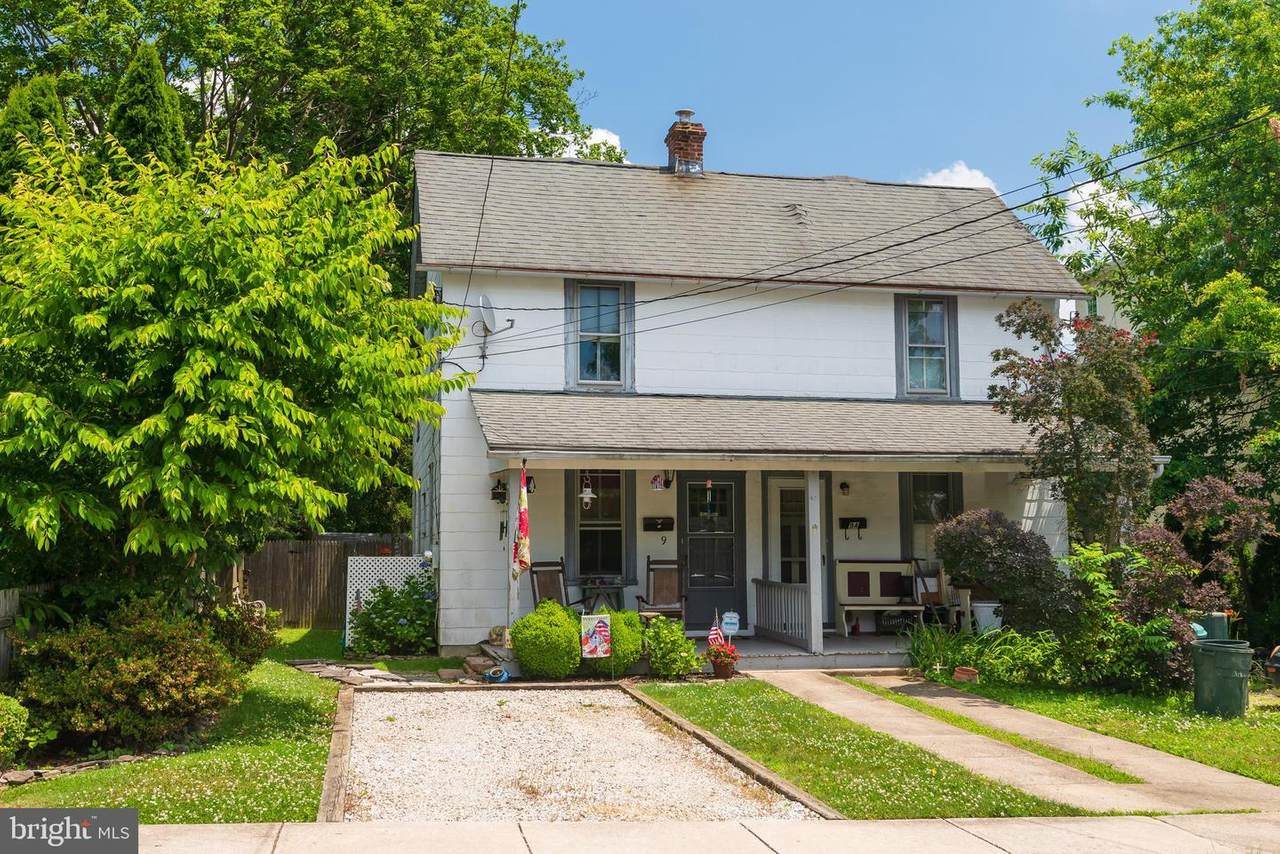 9-B Broomall Avenue - Photo 1