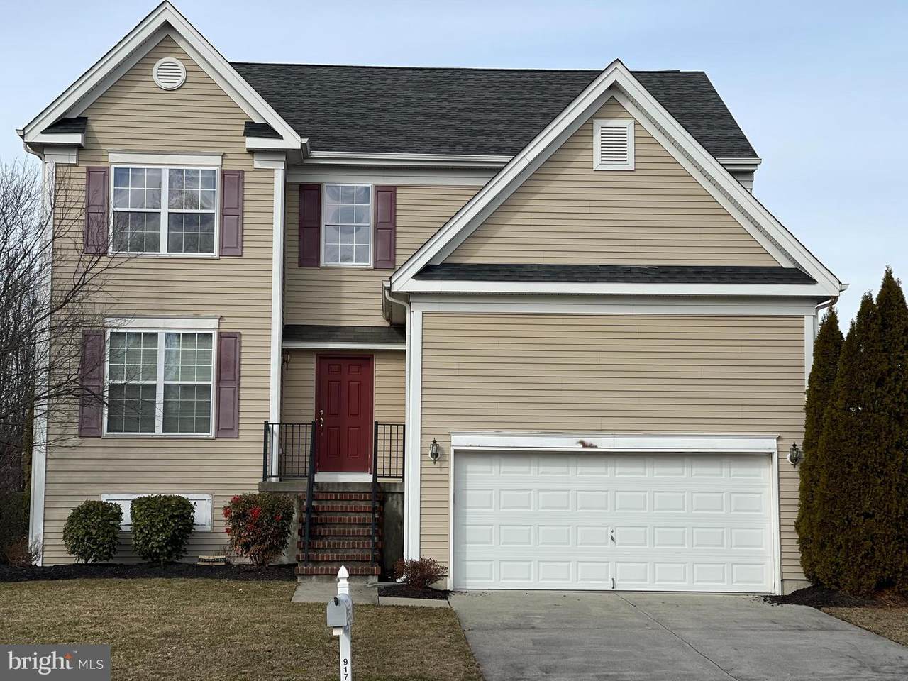 917 Denston Road - Photo 1