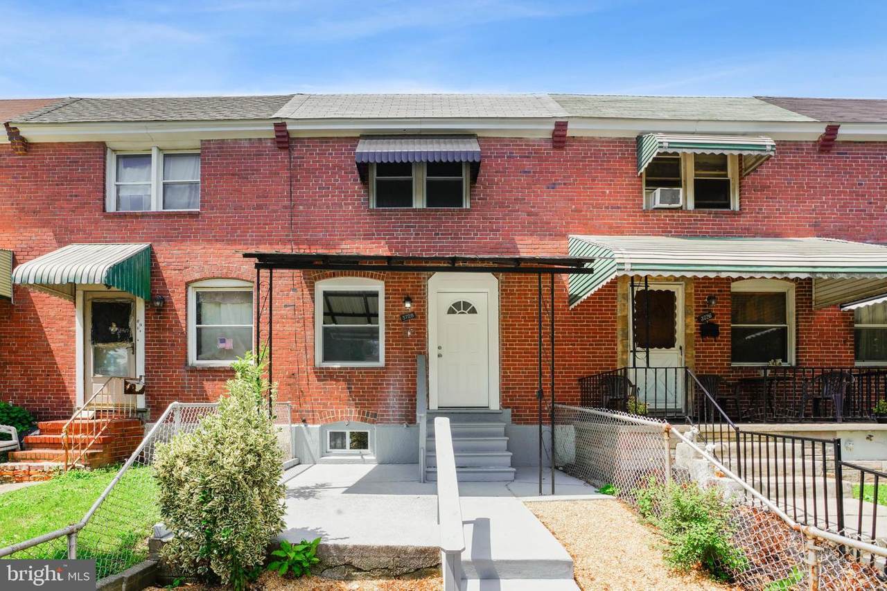 3728 10TH Street - Photo 1