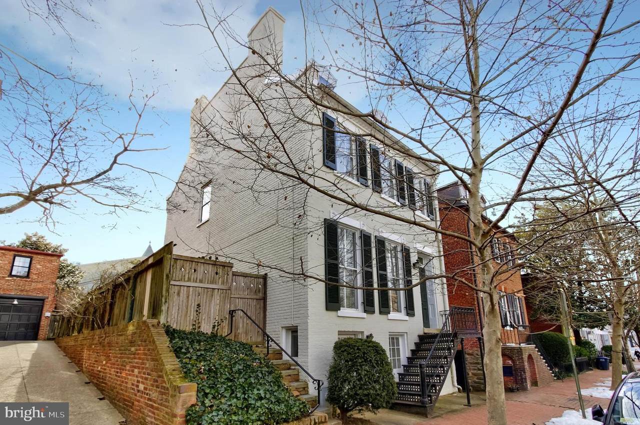 3130 O Street - Photo 1