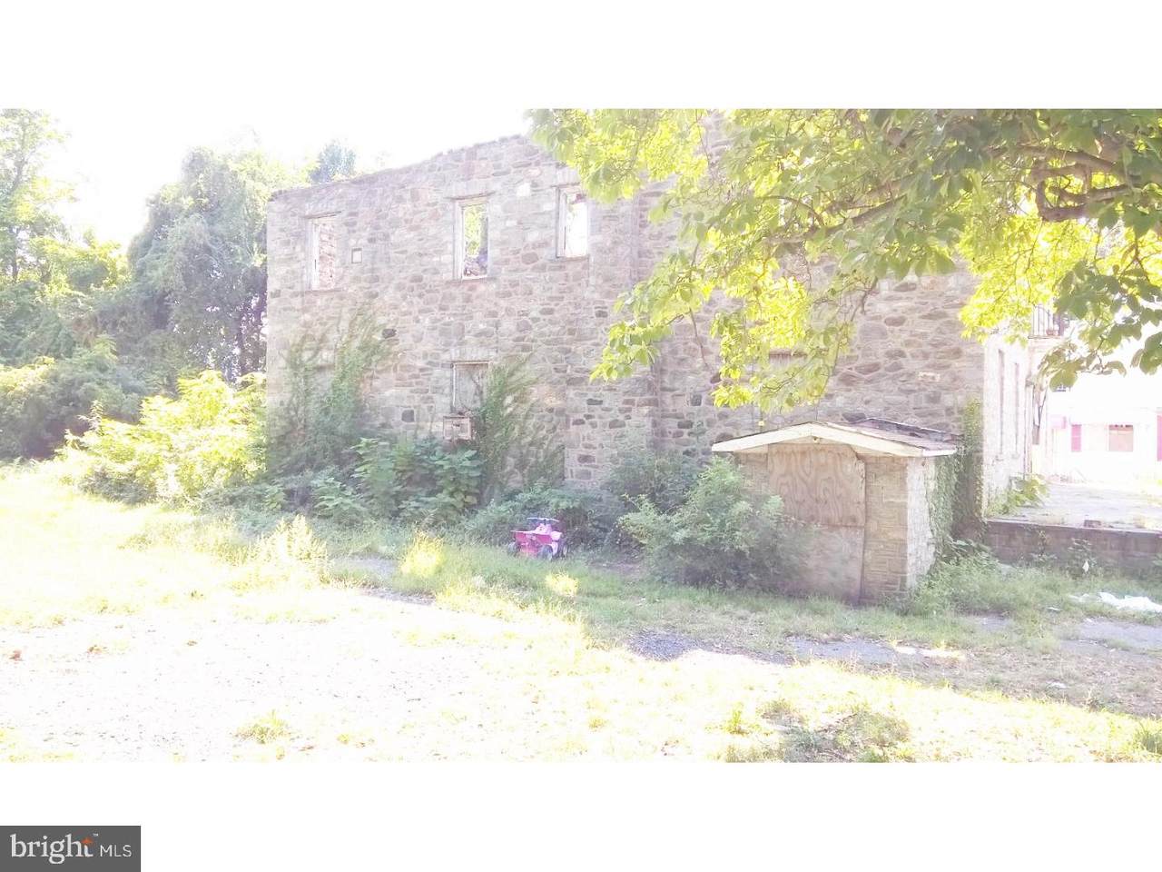 809-823 3RD Street - Photo 1