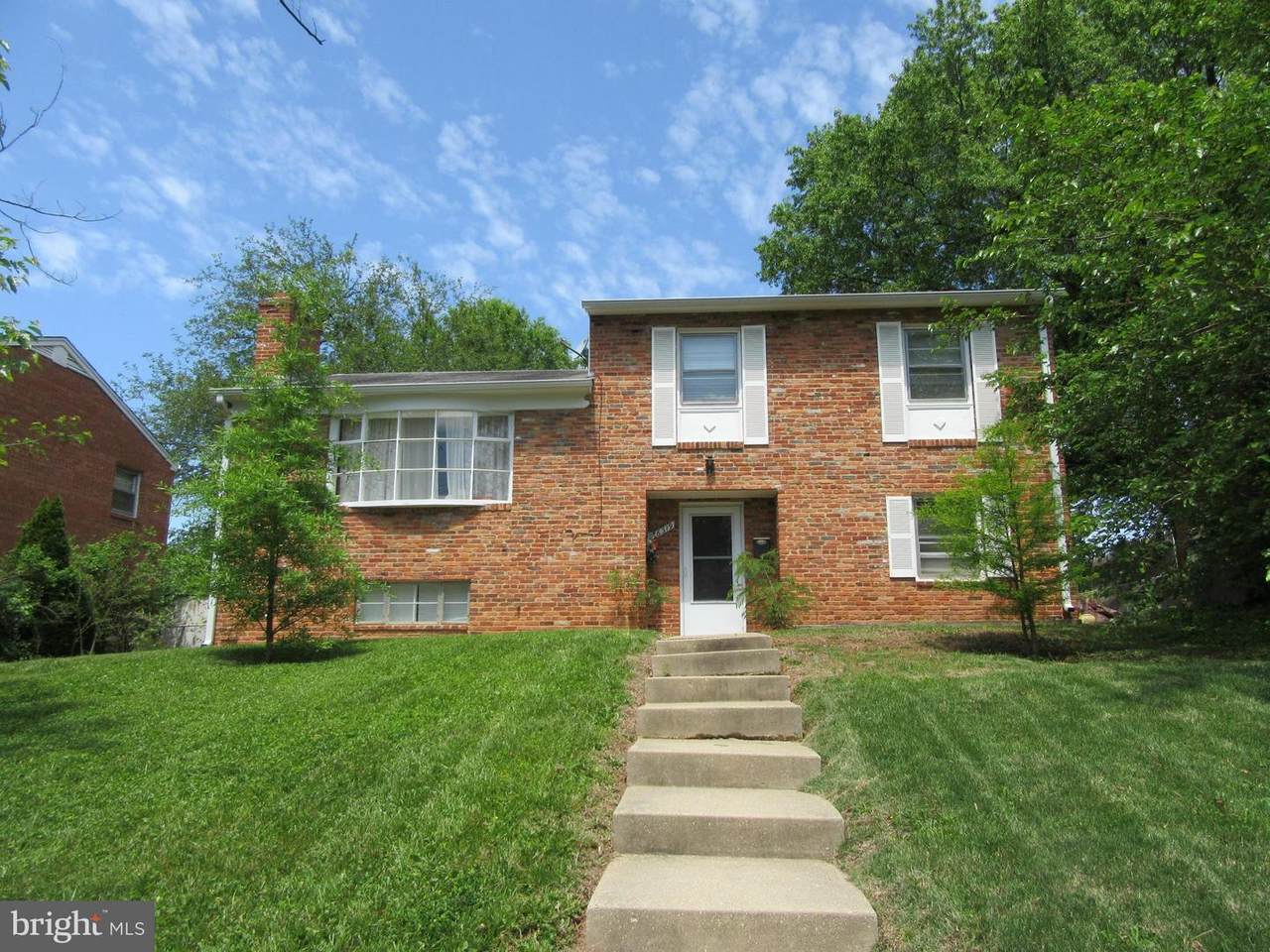 6319 Lee Highway - Photo 1