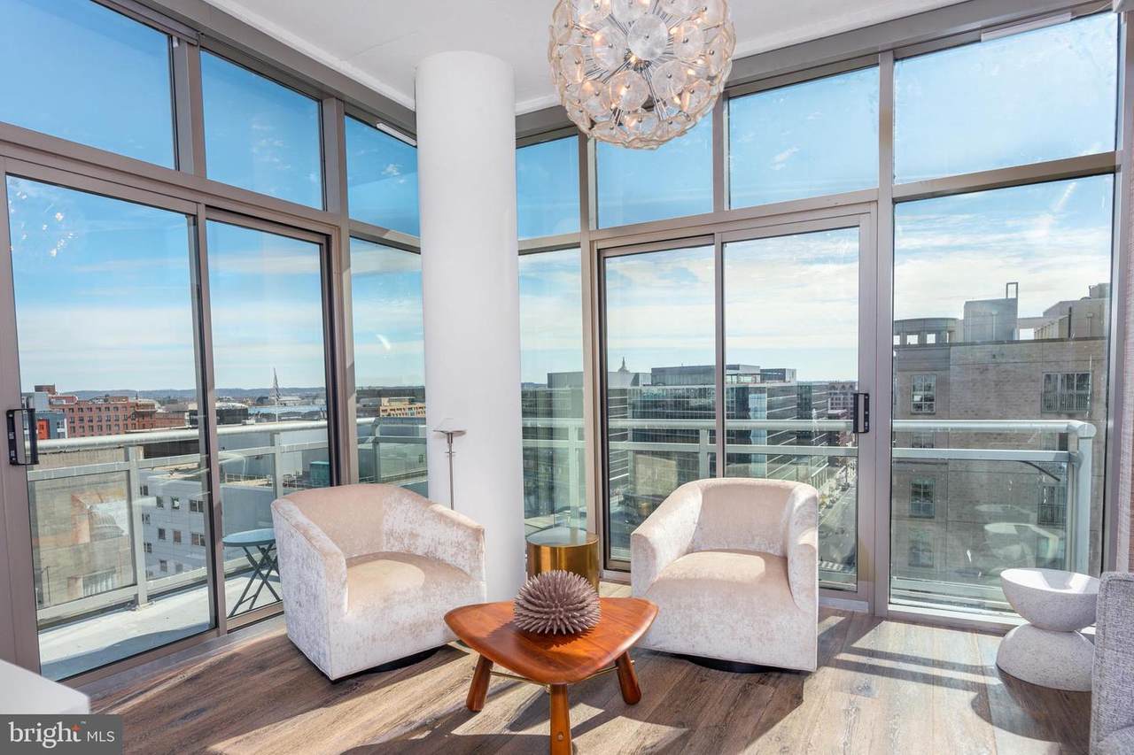 811 4TH Street - Photo 1