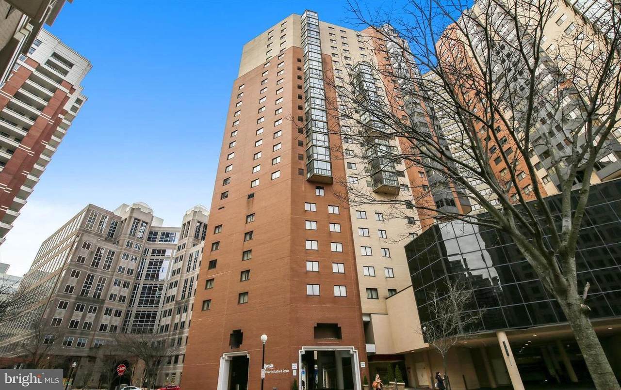 900 Stafford Street - Photo 1