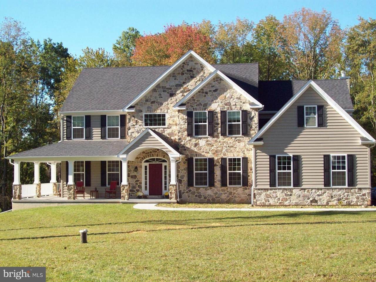 2635 Eagle Lane - Photo 1