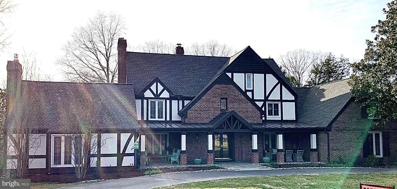 3620 South Place - Photo 1