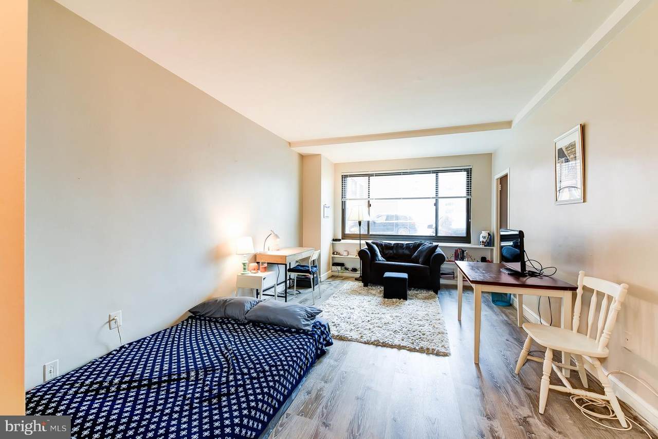 1021 Arlington Boulevard - Photo 1