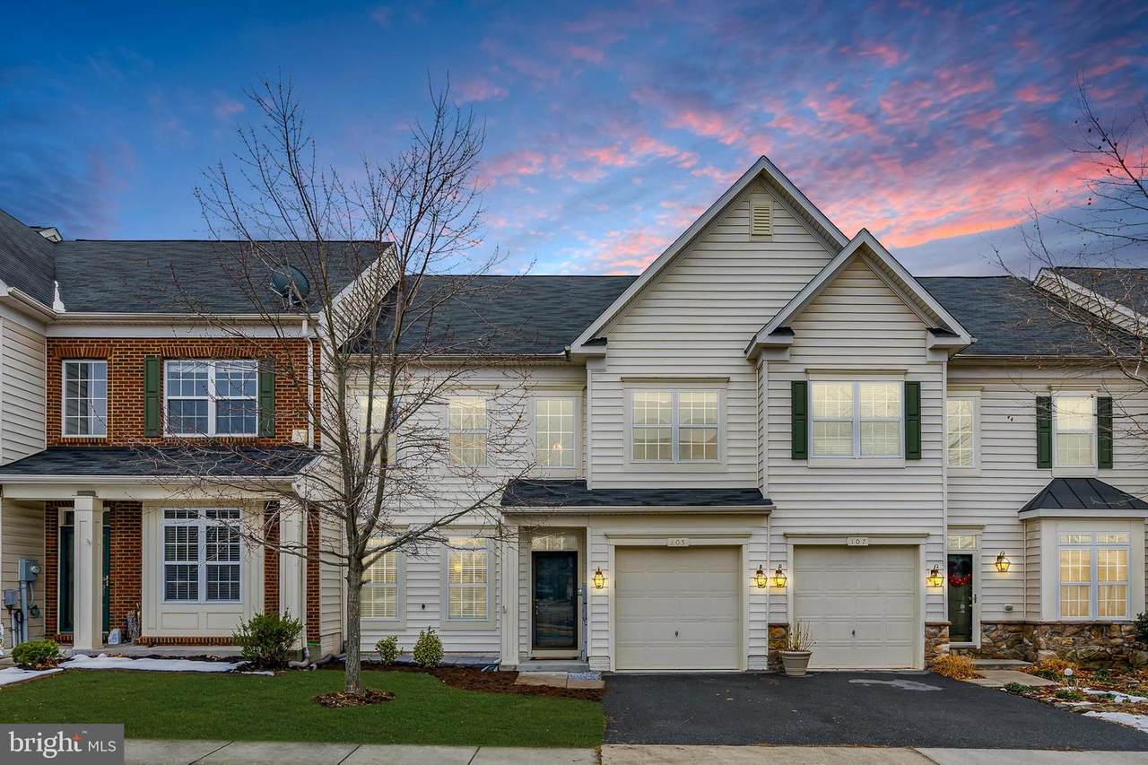 105 Carnoustie Lane - Photo 1