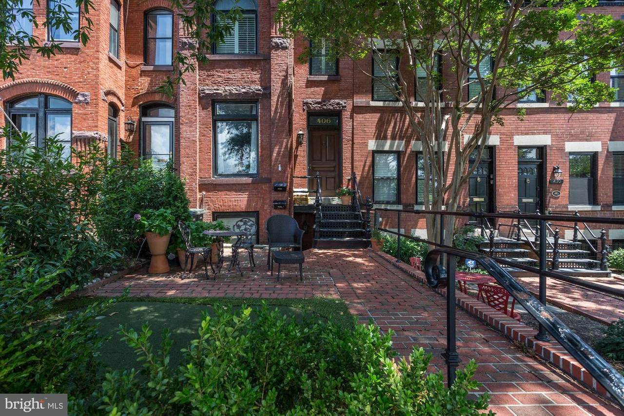 406 Capitol Street - Photo 1