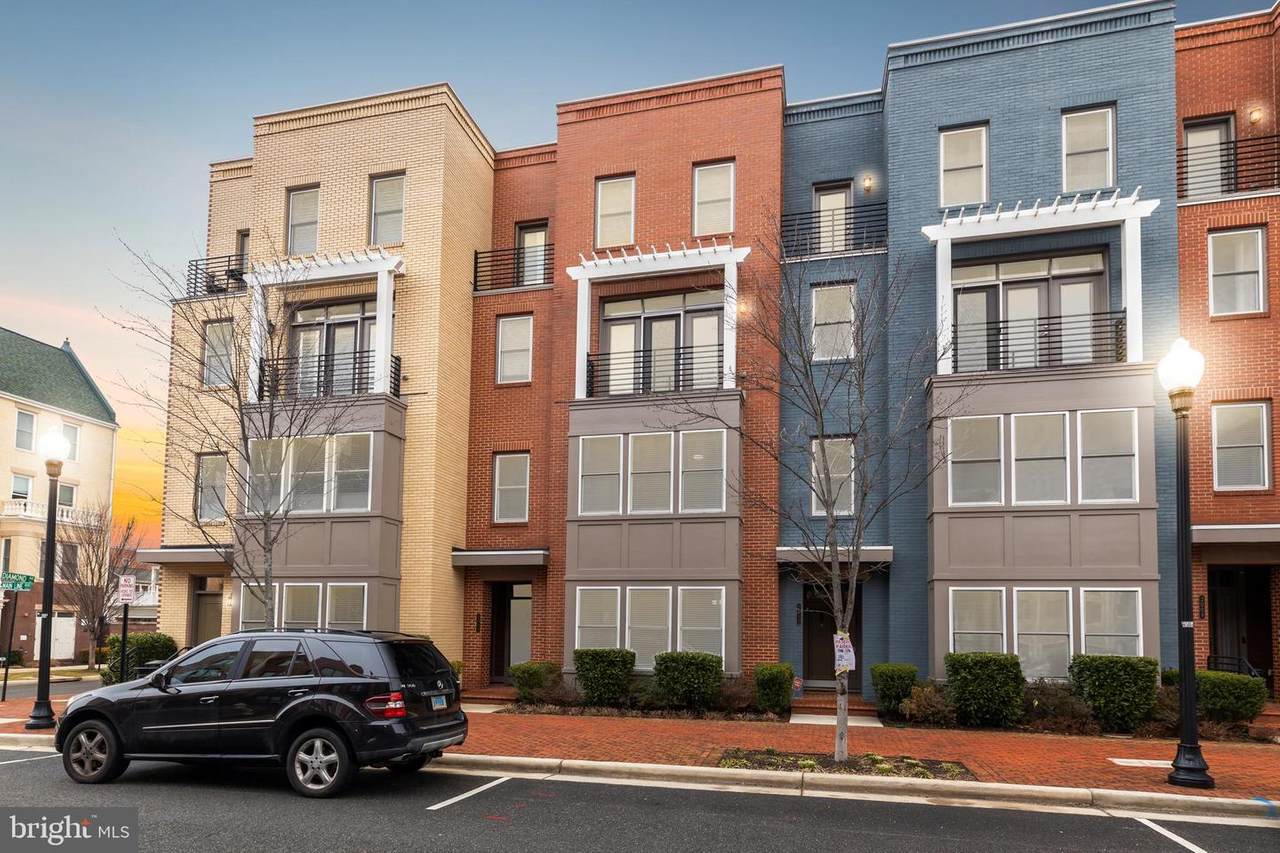 2013 Main Line Boulevard - Photo 1