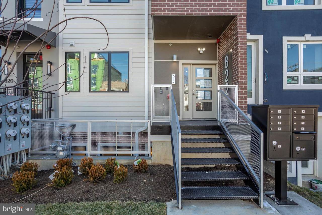 822 Kennedy Street - Photo 1