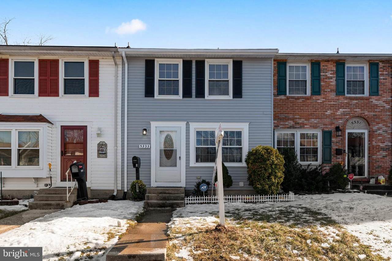 5333 King Arthur Circle - Photo 1