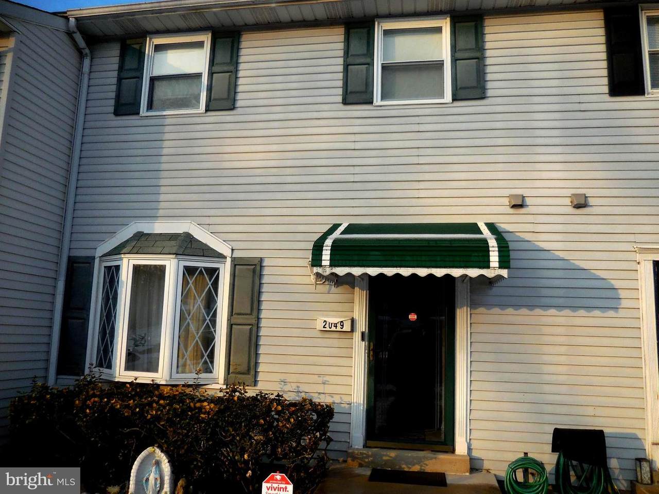2049 Wintergreen Place - Photo 1